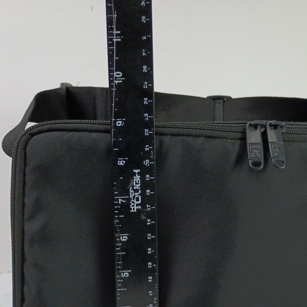 Case Logic CD Media Carry Storage Travel Bag Strap Black 30 Disc Capacity - Picture 13 of 14